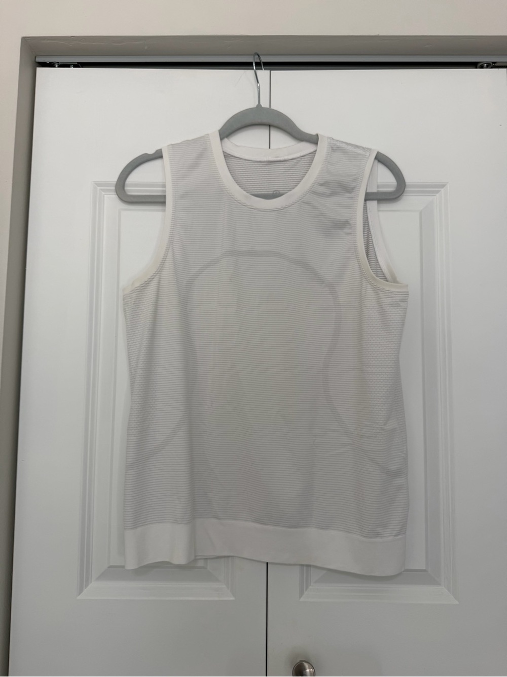 Lululemon swiftly relaxed fit tank